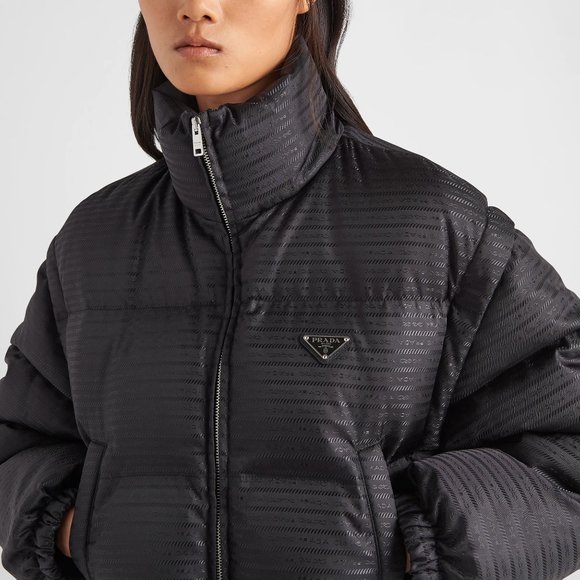 PRADA Re-Nylon Cropped Down Printed Jacket w/Detachable Sleeves Prada Sz 40/US 6 - Picture 2 of 7